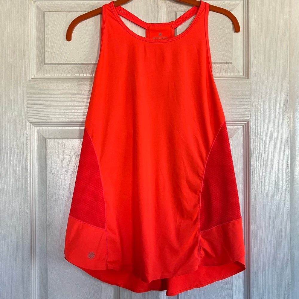 Athleta breathable workout tank top size M